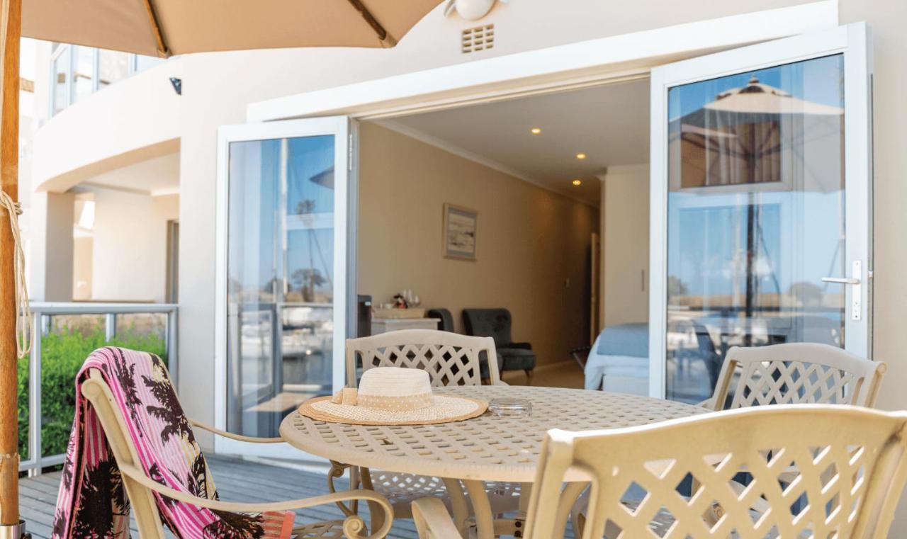 Hotel Russells On The Port Velddrif Exterior foto